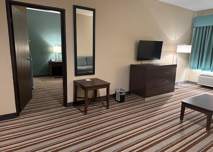 Super 8 By Wyndham Port Arthur/Nederland Area