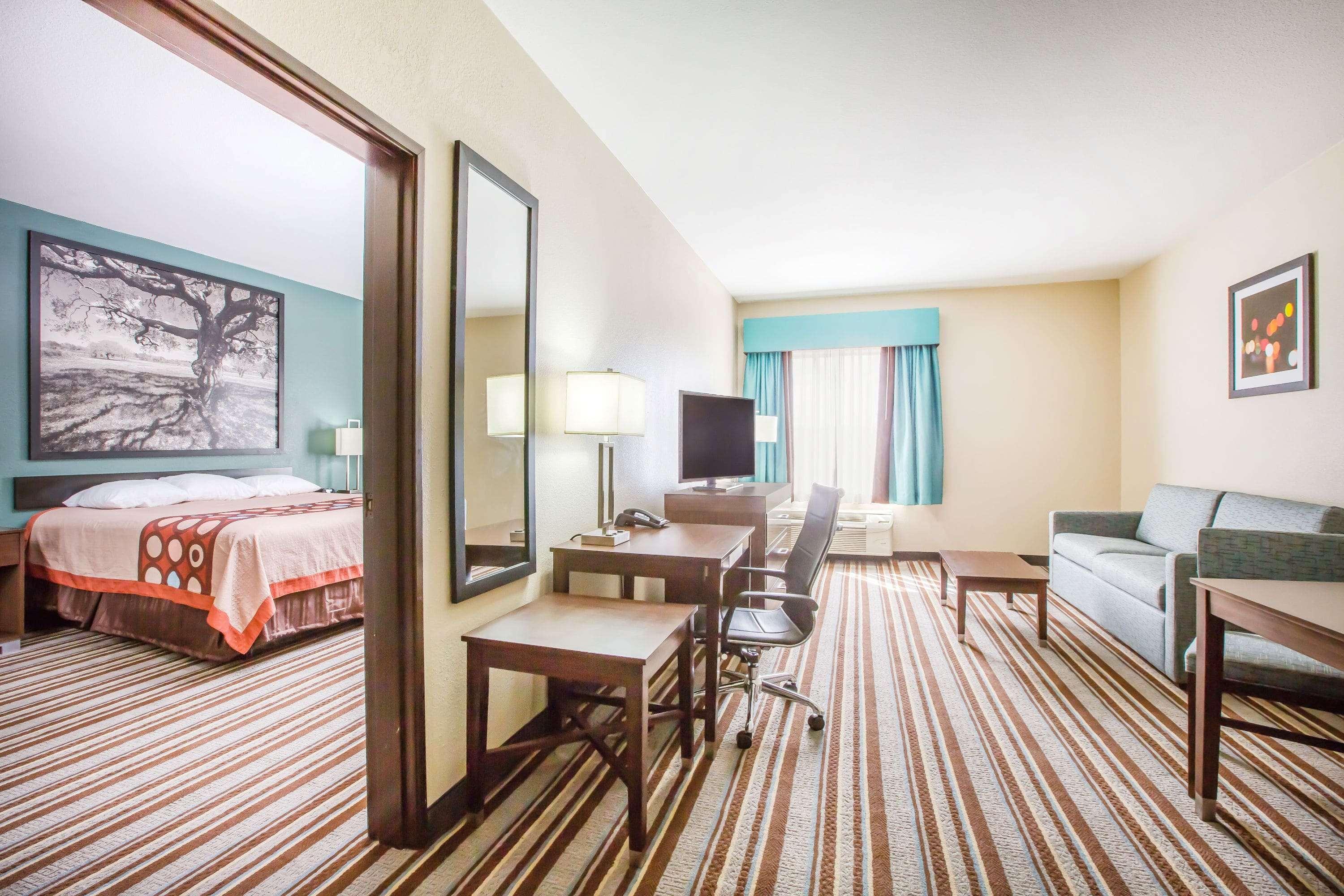 Super 8 By Wyndham Port Arthur/nederland Area