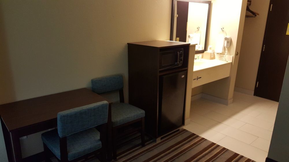 Super 8 By Wyndham Port Arthur/nederland Area