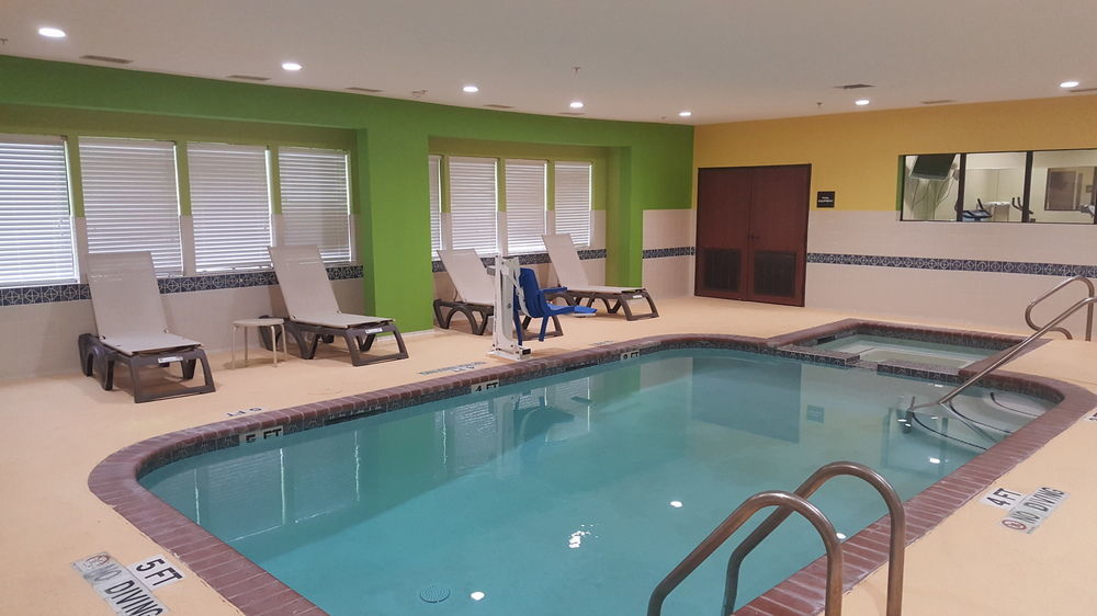 Hotel Super 8 By Wyndham Port Arthur/nederland Area 2*