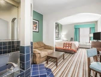 Super 8 By Wyndham Port Arthur/nederland Area